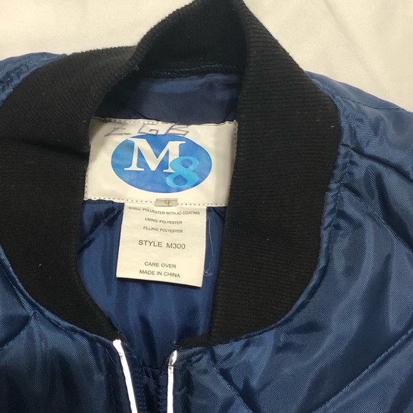 M8 UltraSource Insulated Freezer Vest Waterproof - Picture 4 of 5